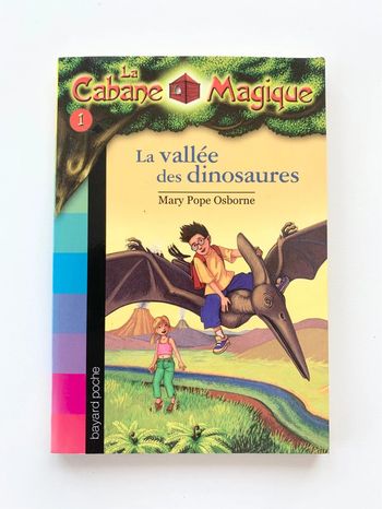 Livre La cabane magique Tome 1 : la vallée des dinosaures