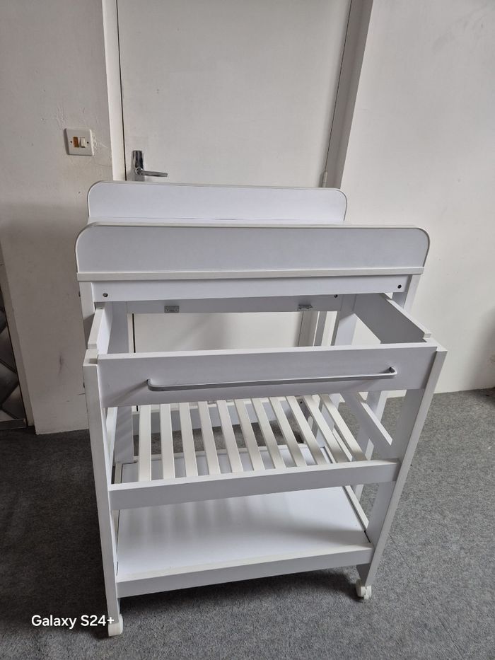 Table à langer - photo numéro 3