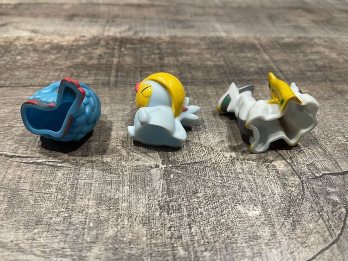 Lot n’2 : 3 Pokémon  Finger Puppet Pokémon / Nintendo (Bandai 2009) - photo numéro 2