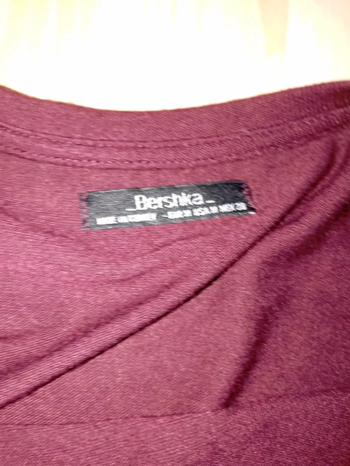 Tee shirt Bershka femme taille M - photo numéro 3