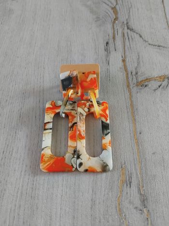 Boucles d'oreilles neuves