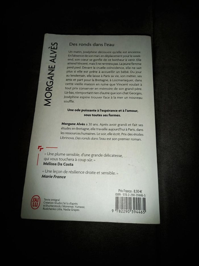 Livre des ronds dans l'eau - photo numéro 2