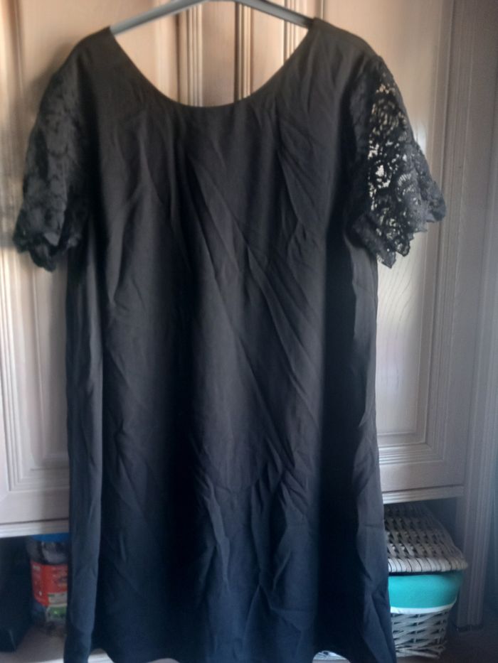 Robe courte noir T44 Etam
