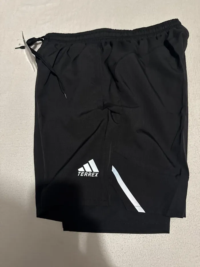 Short own the run spray dye 2-in-1 taille XL - photo numéro 5