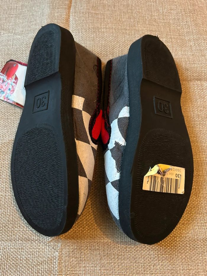 Paire de chaussons Cars pointure 30 - photo numéro 2
