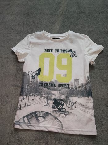 Tee shirt 8 ans