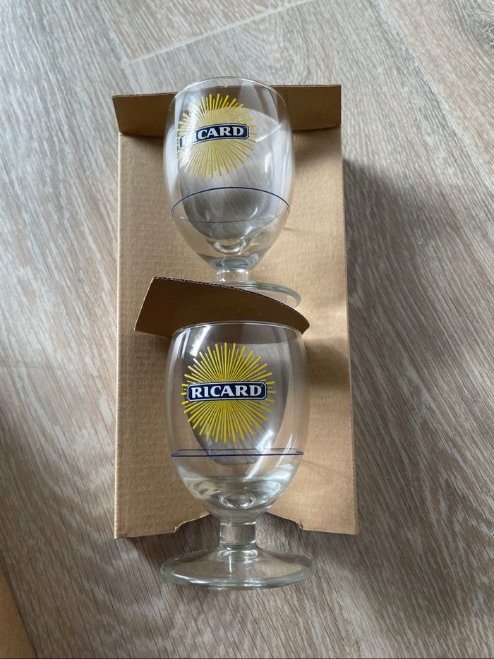 Lot 2 verres Ricard 17 cl neuf dans son emballage d origine