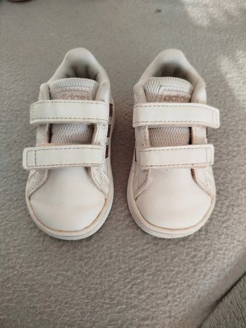 Tennis bébé fille