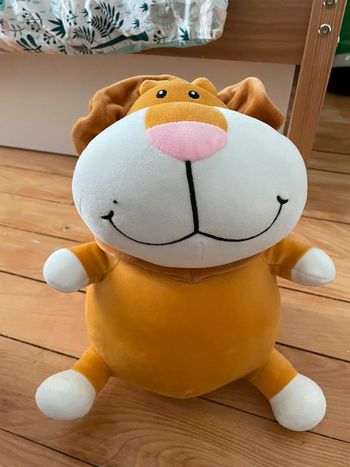 Peluche lion