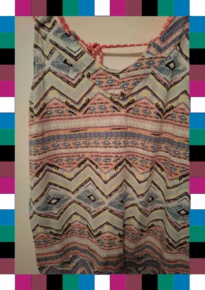 Top taille S - photo numéro 2