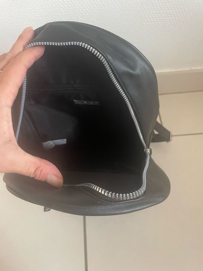 Sac a dos primark - photo numéro 5