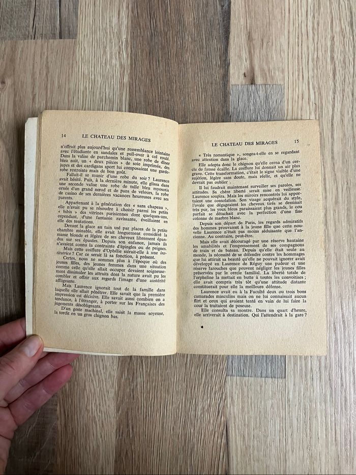 Livre ancien-La collection Delphine numéro 107-Le château des mirages - photo numéro 6