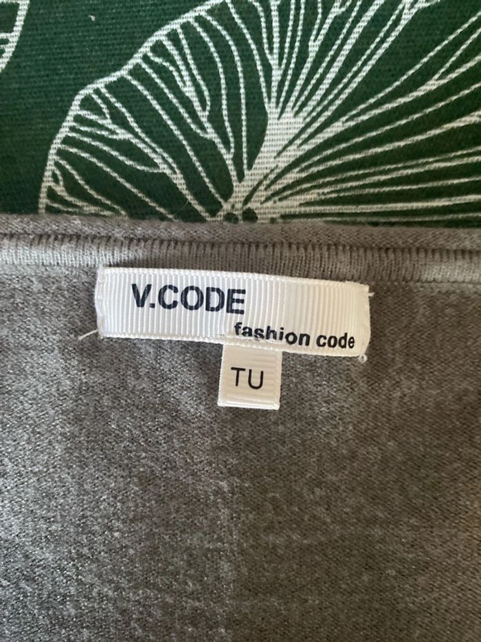 Pull V.CODE - photo numéro 6