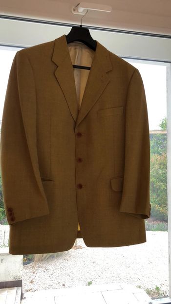 C’est de costume vintage Pierre cardin