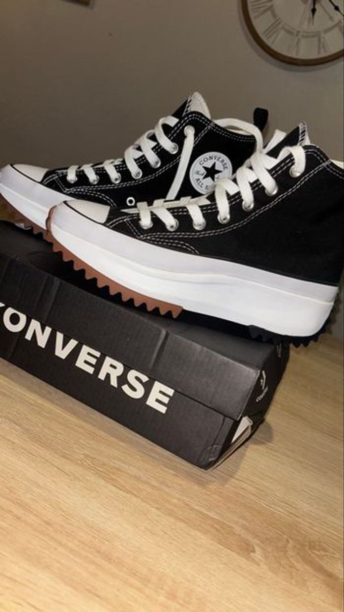 Converse - photo numéro 4