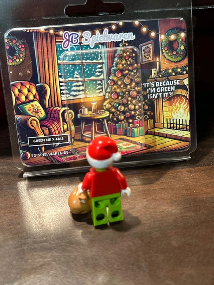 Figurine custom lego the Grinch X-Mas, JB Spielwaren. - photo numéro 2