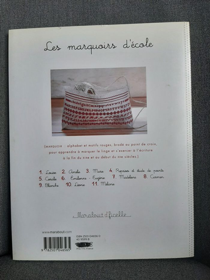 Livre de point de croix abécédaire "Les Marquoirs d'école" - photo numéro 2