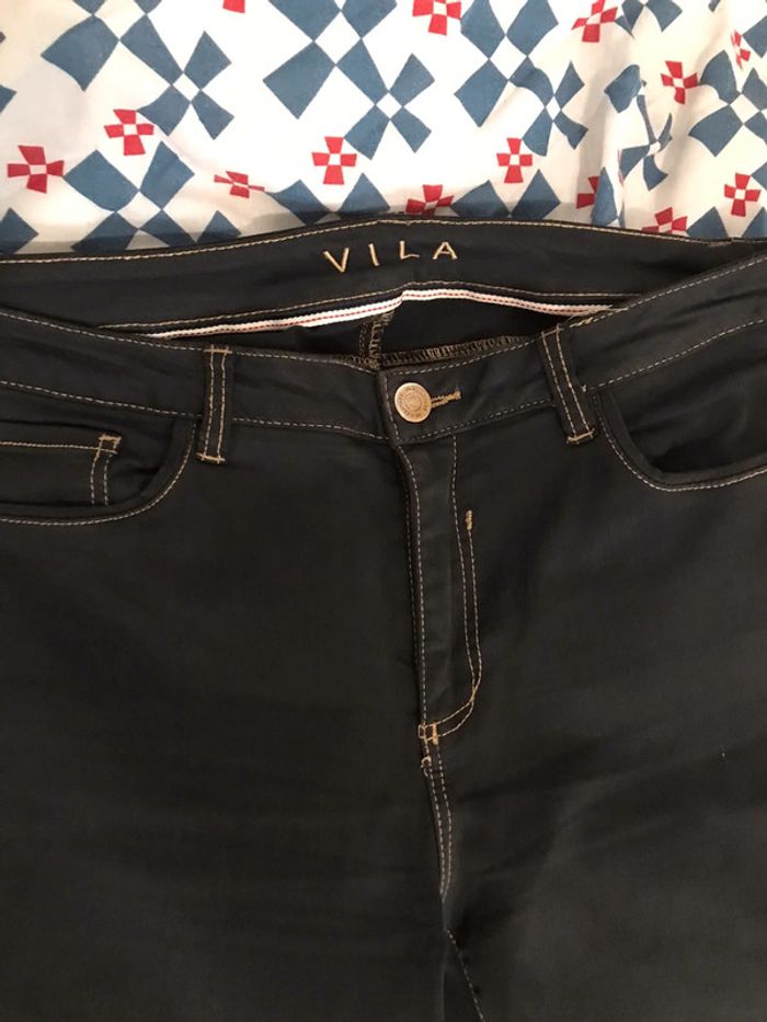 Jean femmes noire taille 40 marque Vila très bon état - photo numéro 5