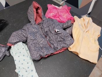 Lot 9 mois fille 71 cm