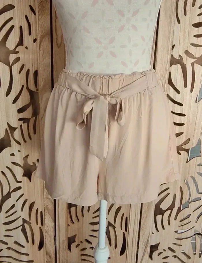 Short fluide et léger T 42 Primark - photo numéro 2