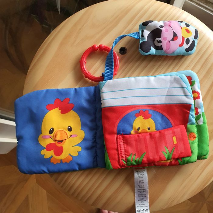 Jouet d’éveil Fisher-Price Mon petit livre à moi - photo numéro 2
