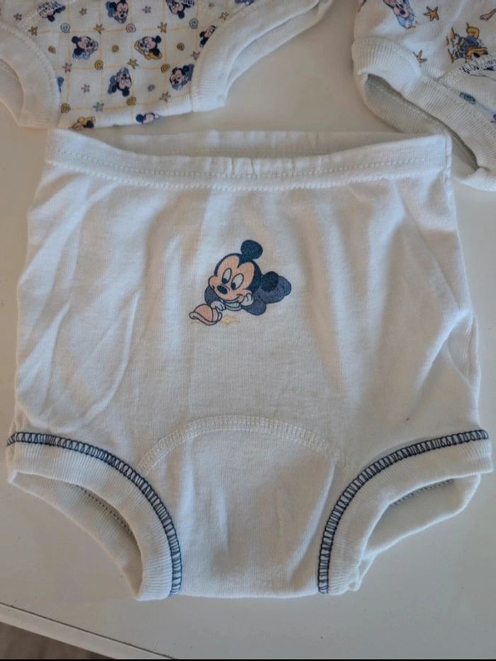 Lot culottes bébé Disney 6M - photo numéro 2