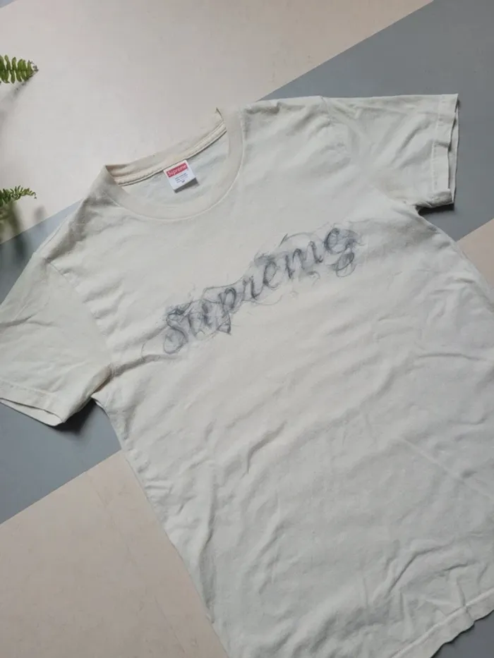 Tee shirt box logo supreme smoke tee beige crème M - photo numéro 2