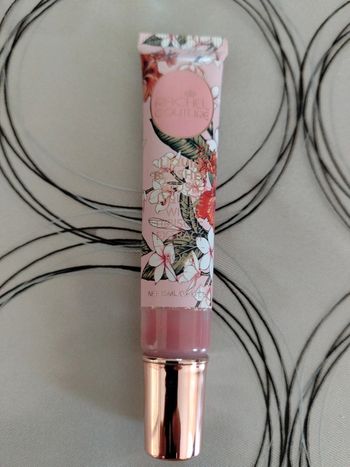 Blush liquide Rachel Couture complètement neuf