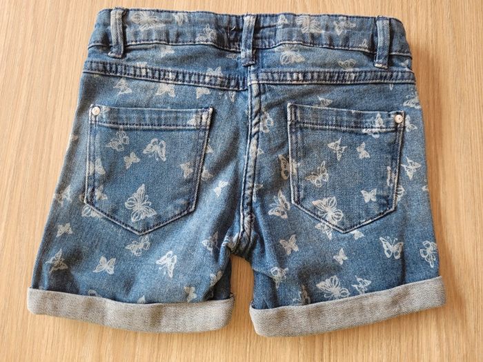 Short 6 ans - photo numéro 2