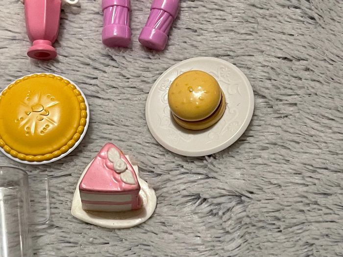 Lot accessoires cuisine poupée barbie - photo numéro 4