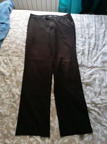Pantalon Zara Man T40 brun très foncé Homme