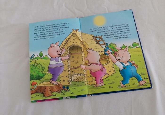 Livre les trois petits cochons - photo numéro 5