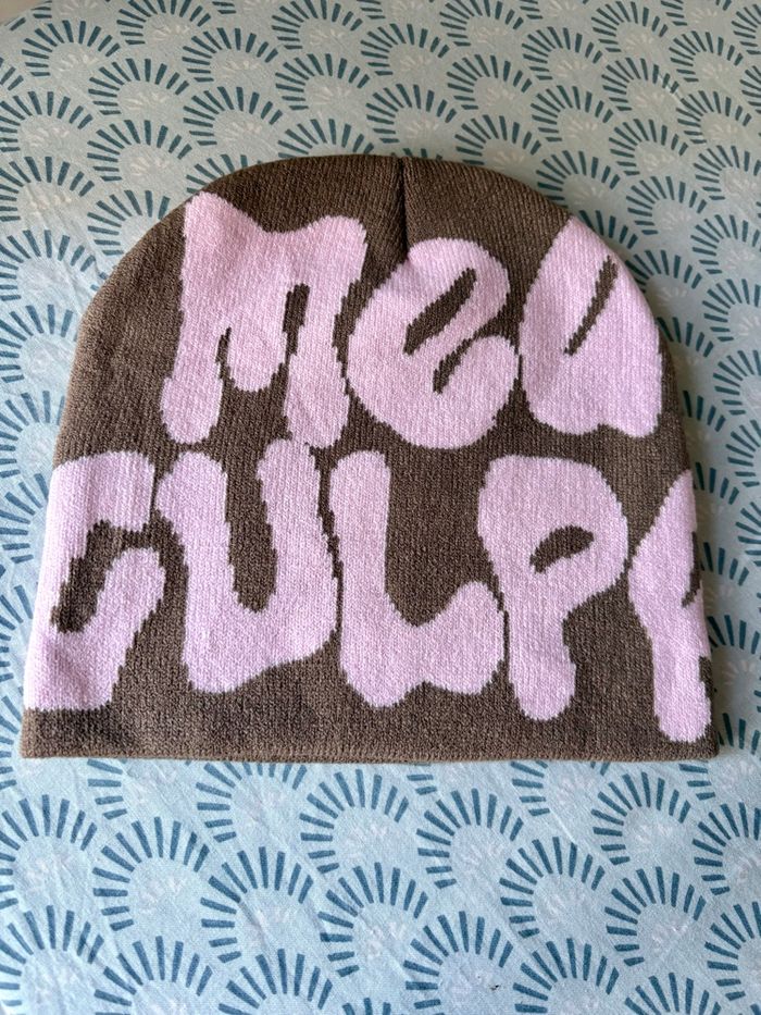 Bonnet kaki et blanc streetwear