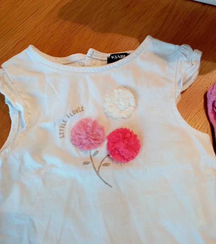 Lot de 2 t-shirt taille 6 mois en très bon état - photo numéro 2