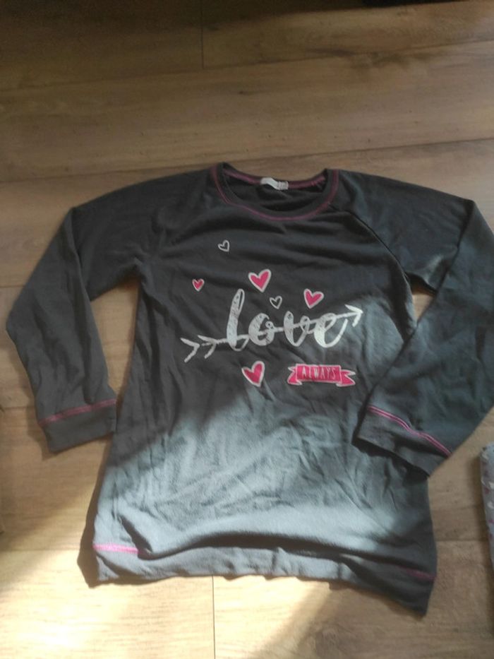 Pyjama 16 ans - photo numéro 2