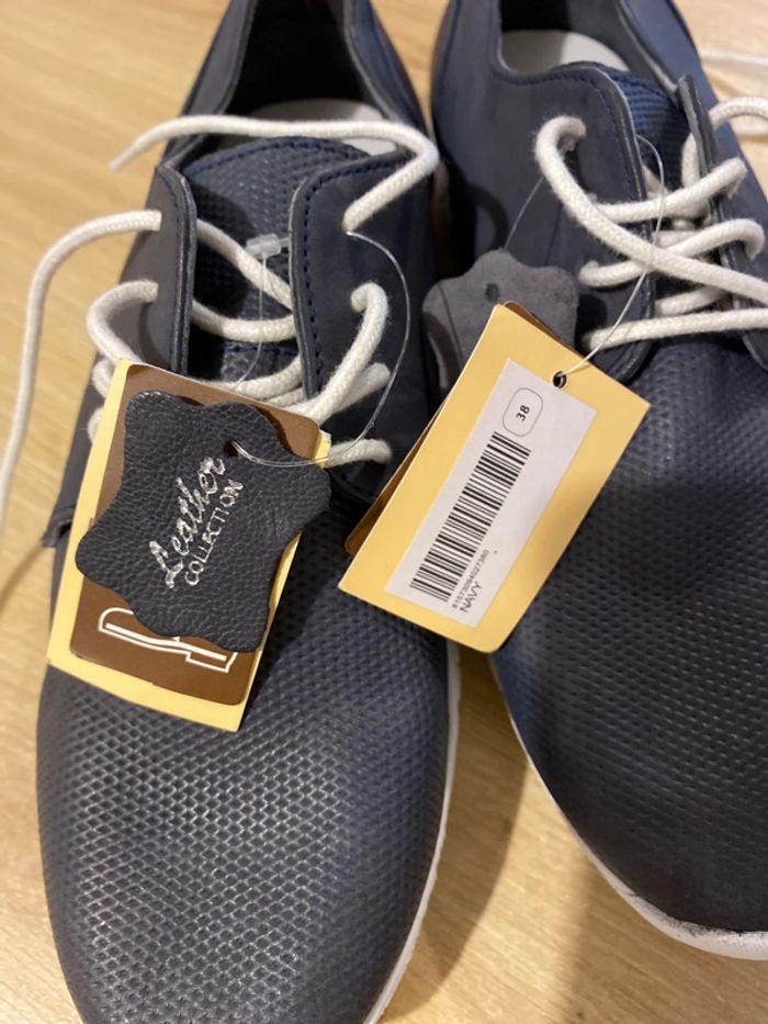 Chaussures homme taille 38 neuves - photo numéro 5