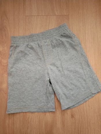 Short gris garçon 4 ans
