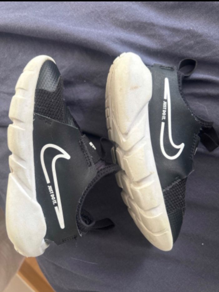 Baskets nike - photo numéro 4