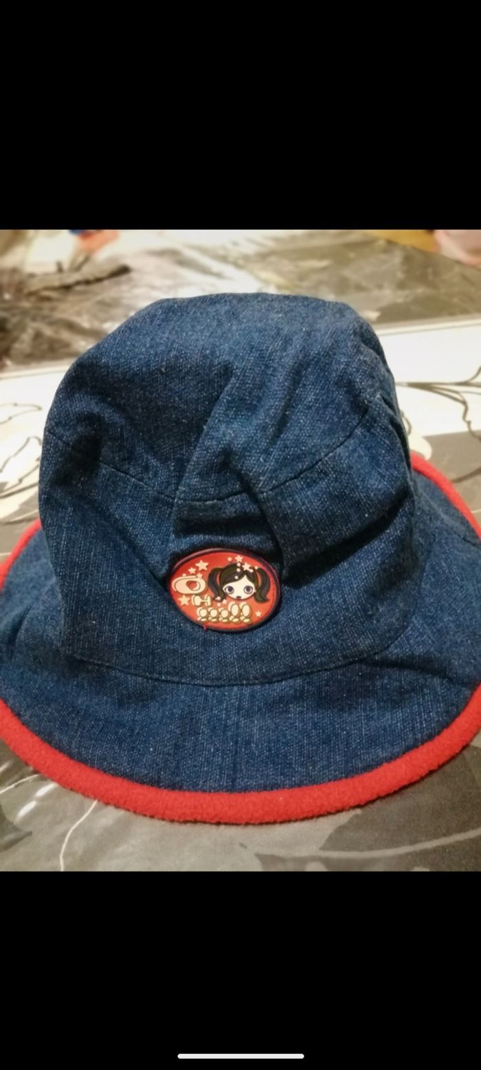 Beau chapeau,bob jean influx. Taille 4/5 ans ( 52)