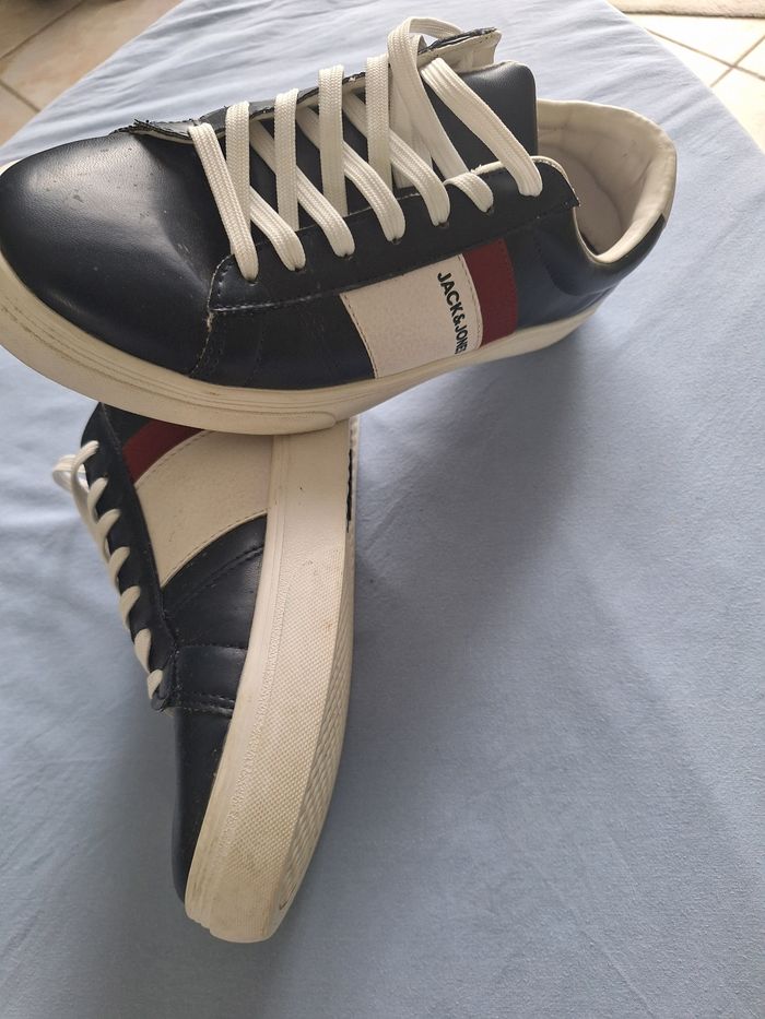 Chaussure de sport - photo numéro 3