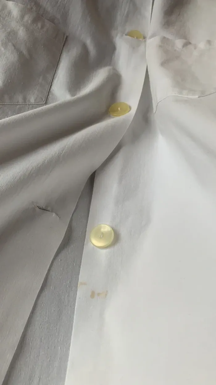 Blouse blanche spéciale femme - photo numéro 7