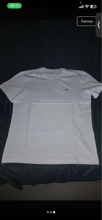 T-shirt  Lacoste blanc tout neuf 