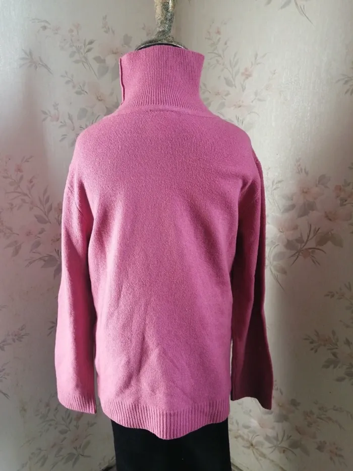 Pull côtelé col roulé rose avec strass / sans marque / (6-8ans) - photo numéro 6