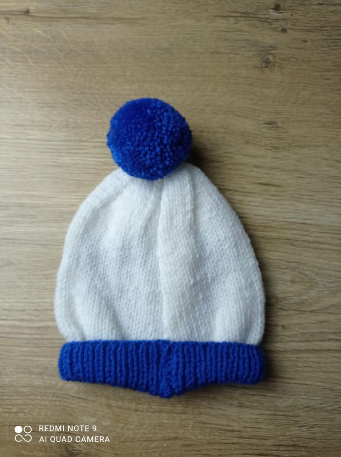 Bonnet adidas 0,3 mois fait main - photo numéro 4