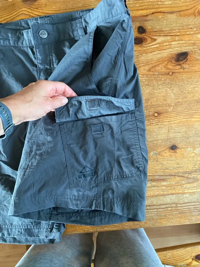 Short gris foncé - photo numéro 5