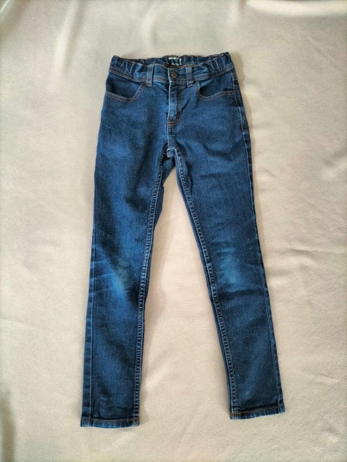 💙 Jeans skinny marine - 9 ans - Kiabi 💙