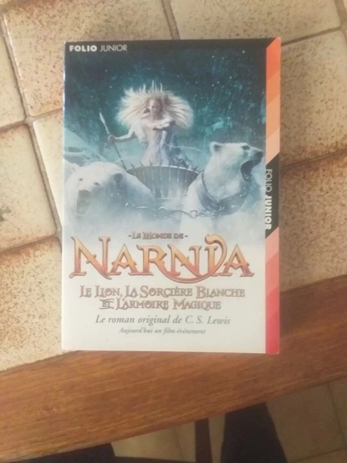 Livre le monde de Narnia n 1390 folio junior