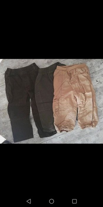 Lot 3 pantalons 2 ans