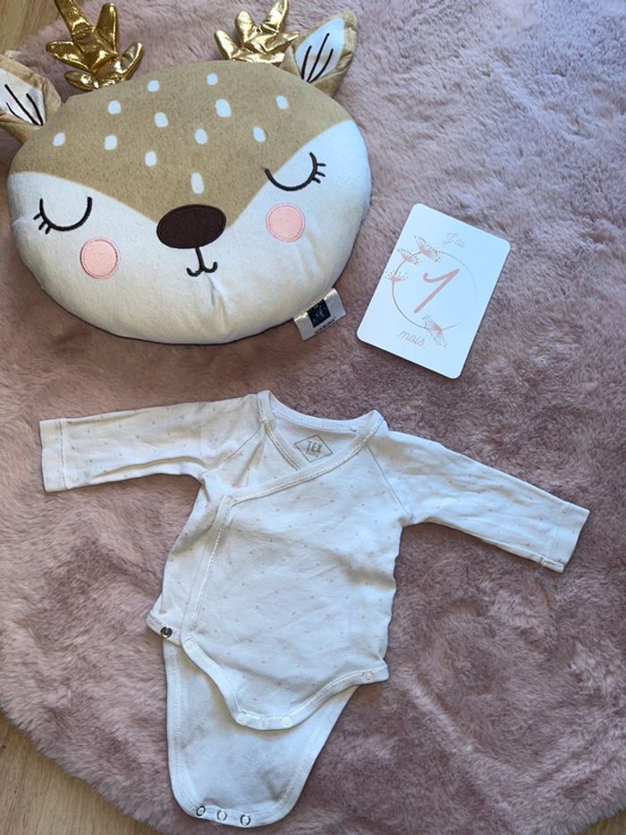 Lot 5 body bébé fille tex 1 mois - photo numéro 4