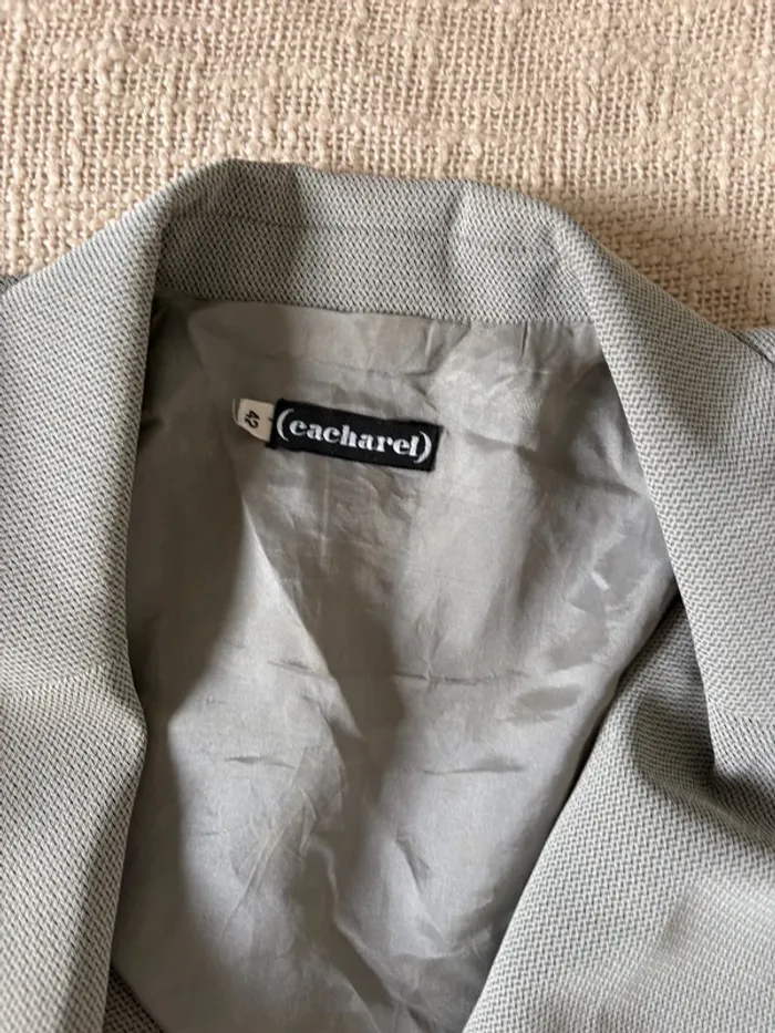 Ensemble Cacharel gris – Veste & pantalon 100 % polyester – Taille 42 - photo numéro 5